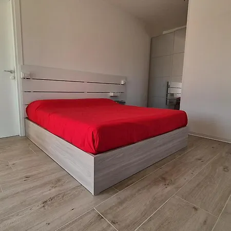 Relais La Terrazza Tatil Evi Bussolengo