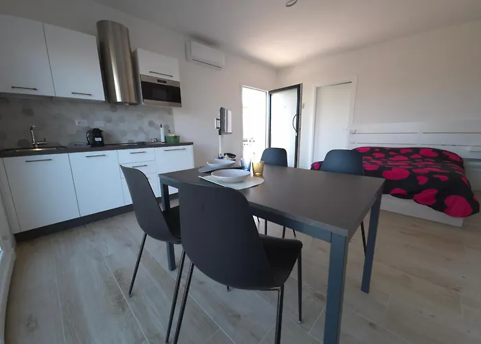 Relais La Terrazza Nyaraló